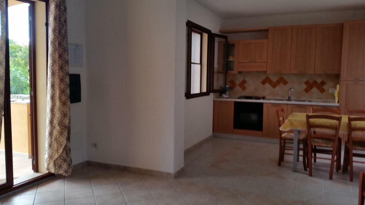 Casa Alice Lägenhet Budoni Exteriör bild